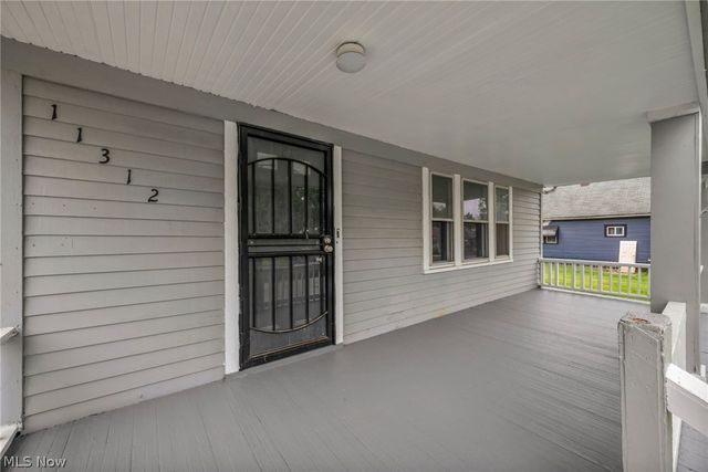 11312 Dove Avenue, Cleveland, OH 44105