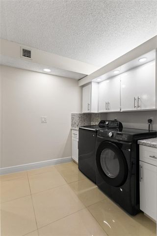 1719 Whitehall Drive 104, Davie, FL 33324