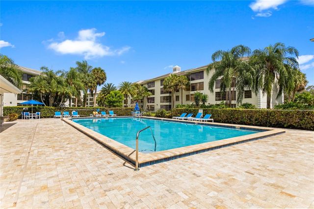 1719 Whitehall Drive 104, Davie, FL 33324