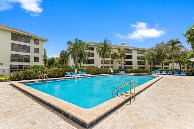 1719 Whitehall Drive 104, Davie, FL 33324