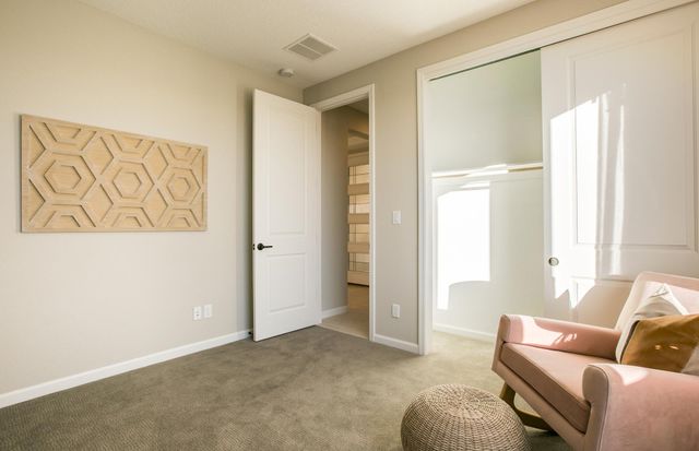 121 Mountaingem, Santa Fe, NM 87508