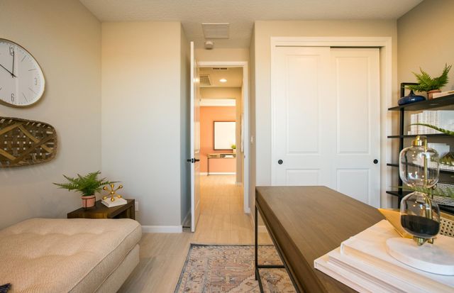 121 Mountaingem, Santa Fe, NM 87508