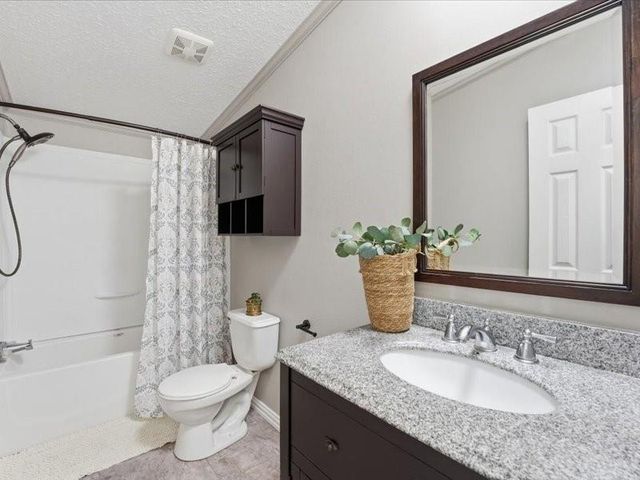 117 River Boat Bend, Dayton, TX 77535