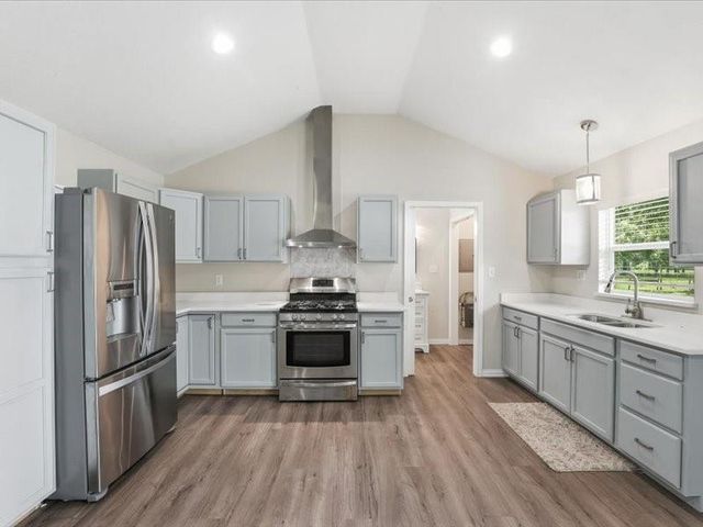 117 River Boat Bend, Dayton, TX 77535