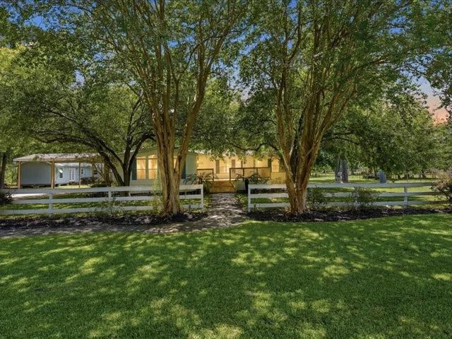 117 River Boat Bend, Dayton, TX 77535
