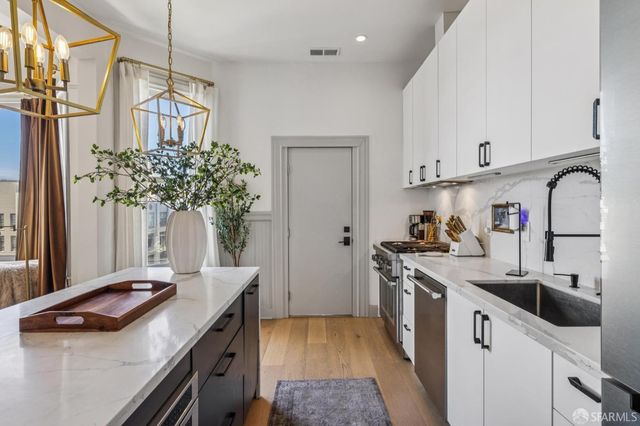 1712 Bryant Street, San Francisco, CA 94110