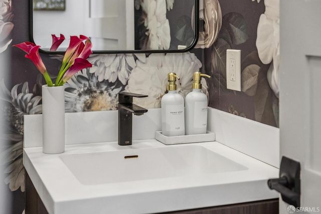 1712 Bryant Street, San Francisco, CA 94110