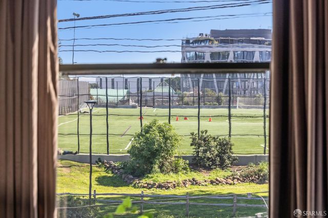 1712 Bryant Street, San Francisco, CA 94110