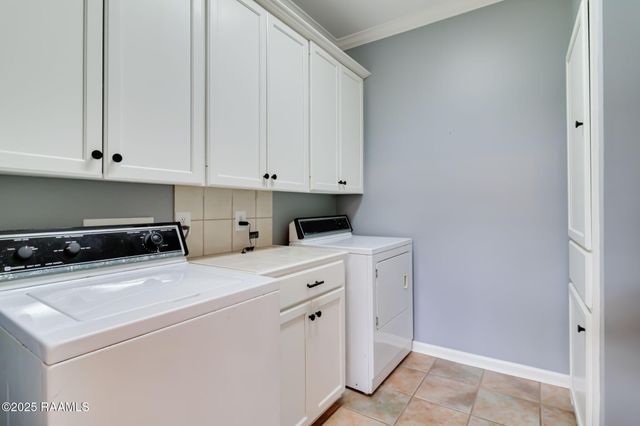 141 Kingspointe Circle, Lafayette, LA 70508