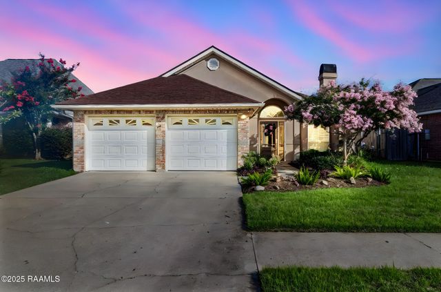 141 Kingspointe Circle, Lafayette, LA 70508