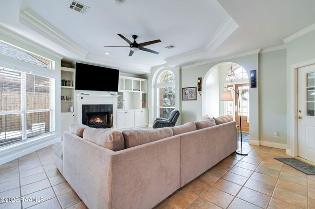 141 Kingspointe Circle, Lafayette, LA 70508