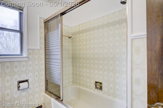 575 S Briarvale Drive, Auburn Hills, MI 48326