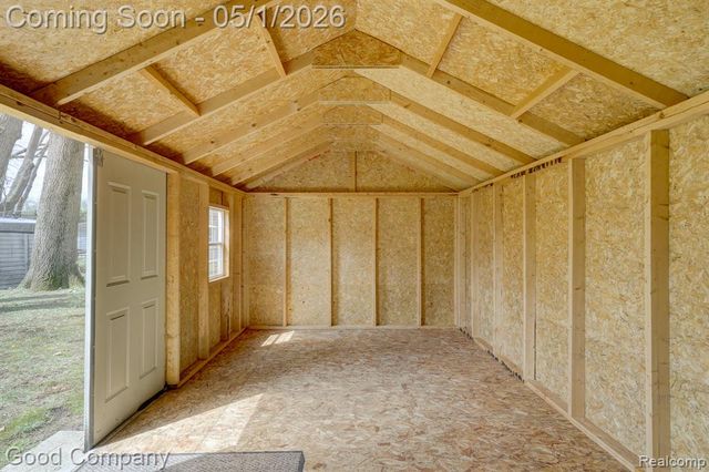575 S Briarvale Drive, Auburn Hills, MI 48326