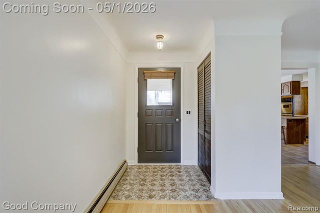 575 S Briarvale Drive, Auburn Hills, MI 48326