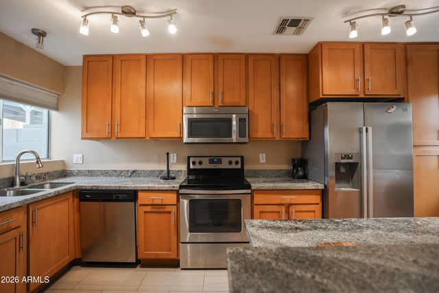 925 W MCDOWELL Road 108, Phoenix, AZ 85007