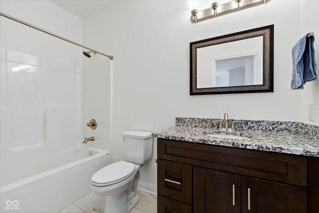 856 S Park Trail Drive, Carmel, IN 46032