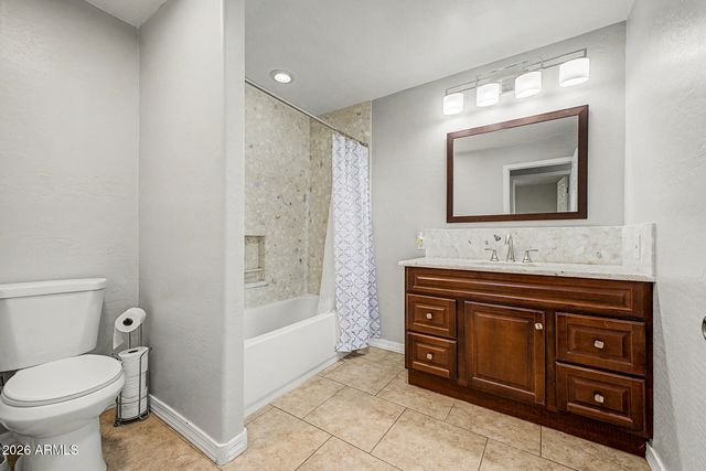 6228 W PIERSON Street, Phoenix, AZ 85033