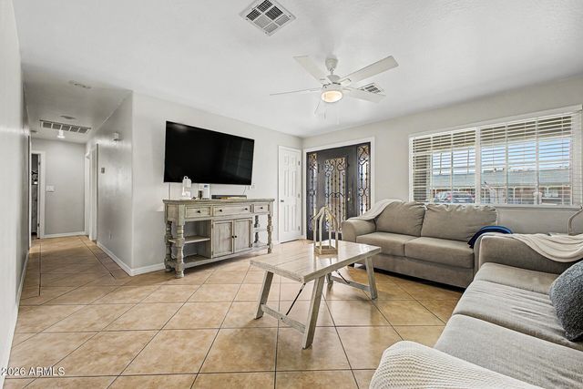 6228 W PIERSON Street, Phoenix, AZ 85033