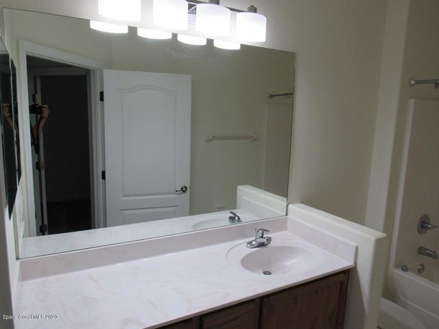 1741 Bridgeport Circle, Rockledge, FL 32955