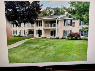 35980 Ann Arbor Trail, Westland, MI 48150