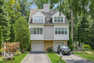 19 Pondview Lane 19, Yonkers, NY 10710