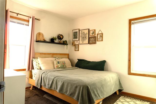 824 E 22nd Court, Des Moines, IA 50317