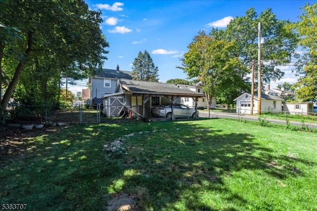 8 John St, Montville Twp., NJ 07058