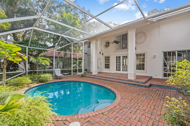 3951 SW 56th Ct, Fort Lauderdale, FL 33312