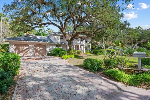 3951 SW 56th Ct, Fort Lauderdale, FL 33312