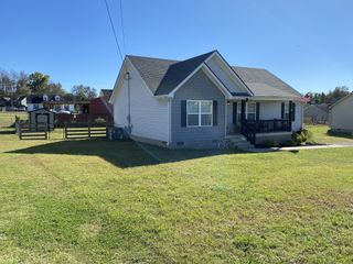 1205 Maelee Ann Dr, Lewisburg, TN 37091