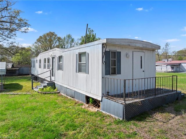 9188 NC HIGHWAY 8, Lexington, NC 27292