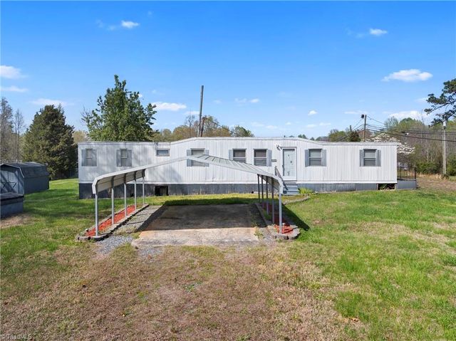 9188 NC HIGHWAY 8, Lexington, NC 27292