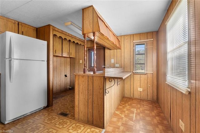 9188 NC HIGHWAY 8, Lexington, NC 27292