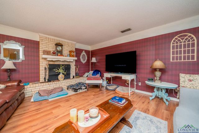 2175 E CR 186, Kilgore, TX 75662