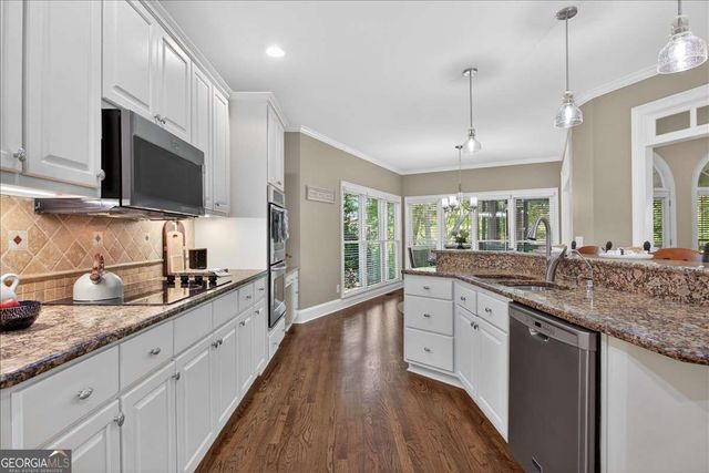 3014 Bradshaw Club Drive, Woodstock, GA 30188