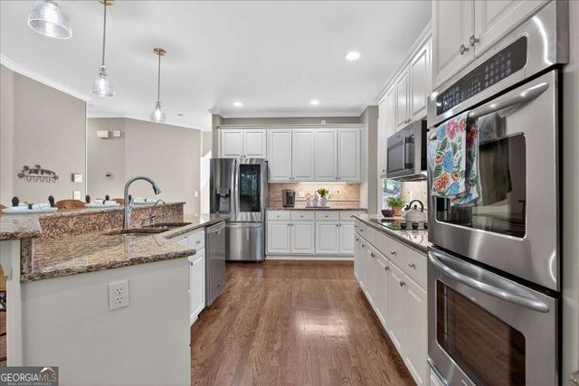 3014 Bradshaw Club Drive, Woodstock, GA 30188