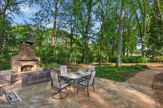 3014 Bradshaw Club Drive, Woodstock, GA 30188