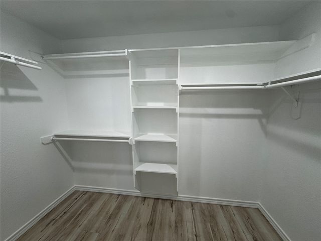 530 Lois Circle, Granbury, TX 76049