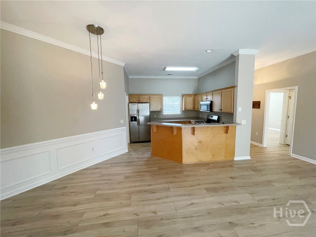 Image 18 of property listing at 322 Laurel Hill Circle, Richmond Hill, GA 31324