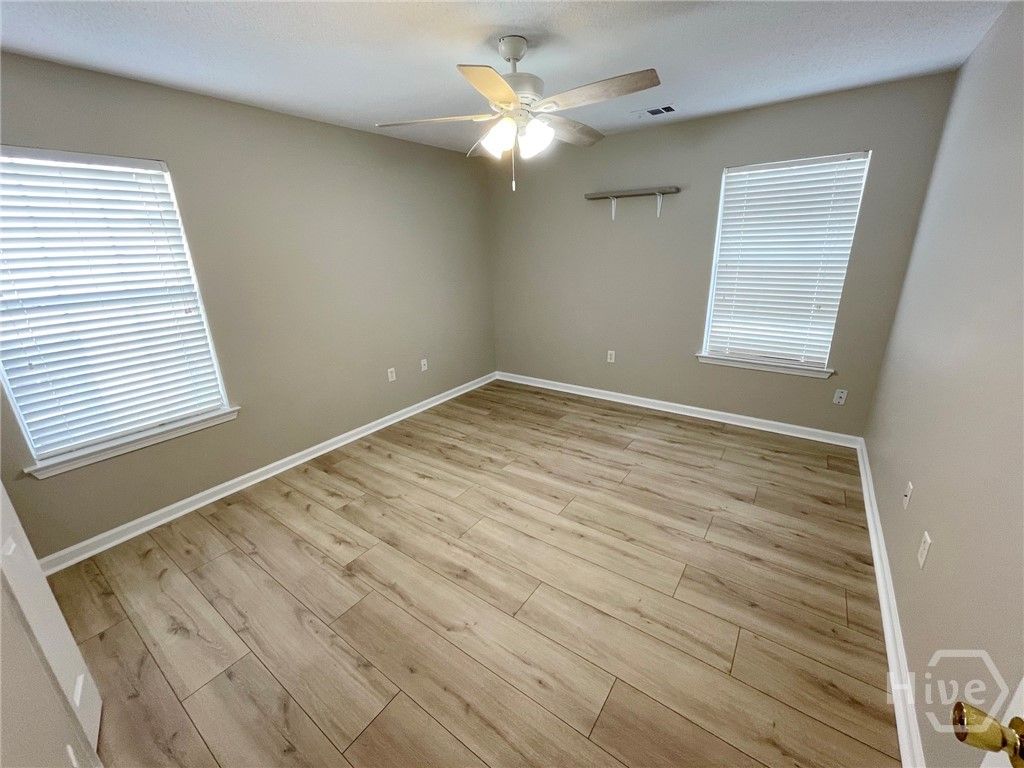 Image 31 of property listing at 322 Laurel Hill Circle, Richmond Hill, GA 31324