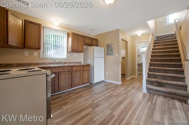 25335 Pinehurst Street, Roseville, MI 48066