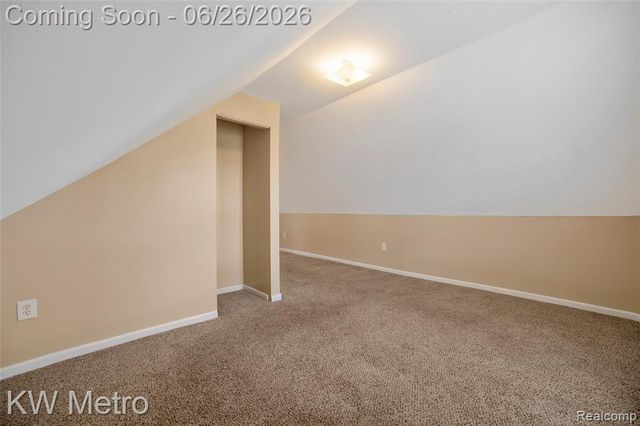 25335 Pinehurst Street, Roseville, MI 48066