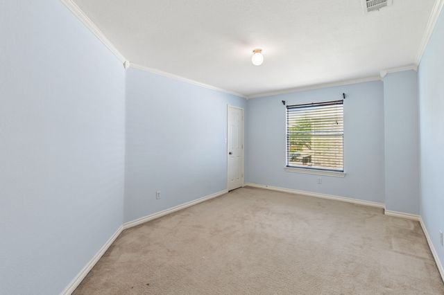 2715 Columbus, Grand Prairie, TX 75054