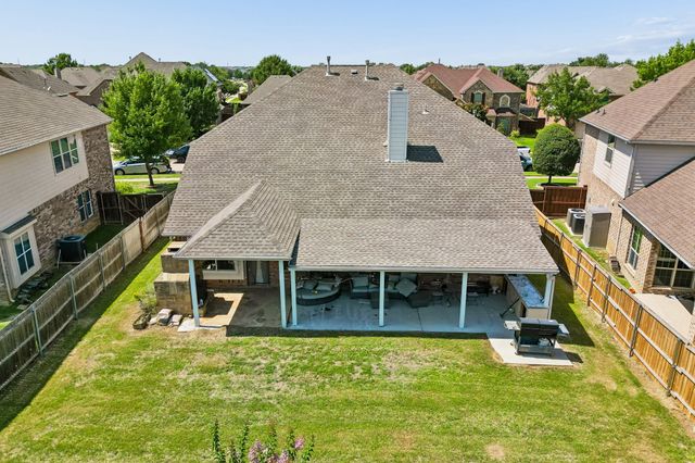 2715 Columbus, Grand Prairie, TX 75054