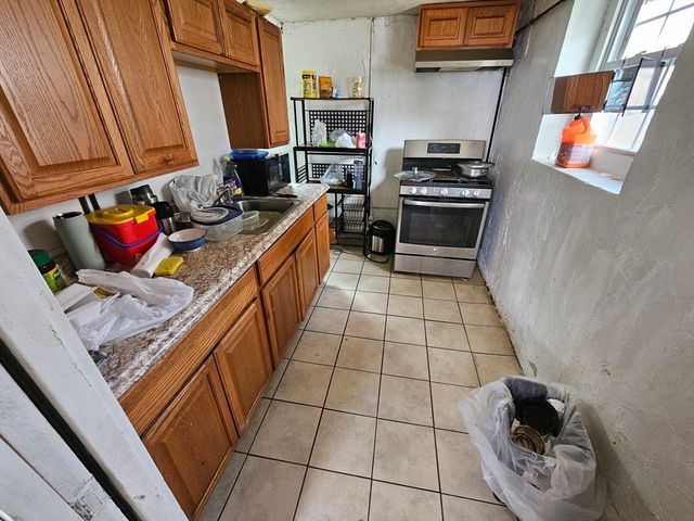 1110 River St, Boston, MA 02136