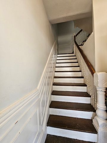 1110 River St, Boston, MA 02136