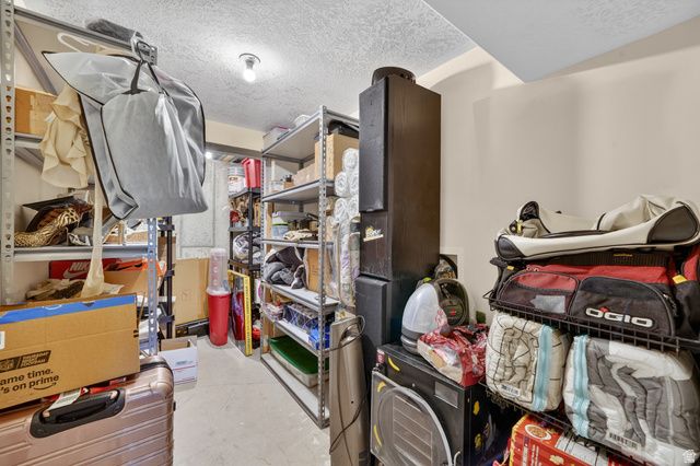 3396 W 2350 N, Plain City, UT 84404