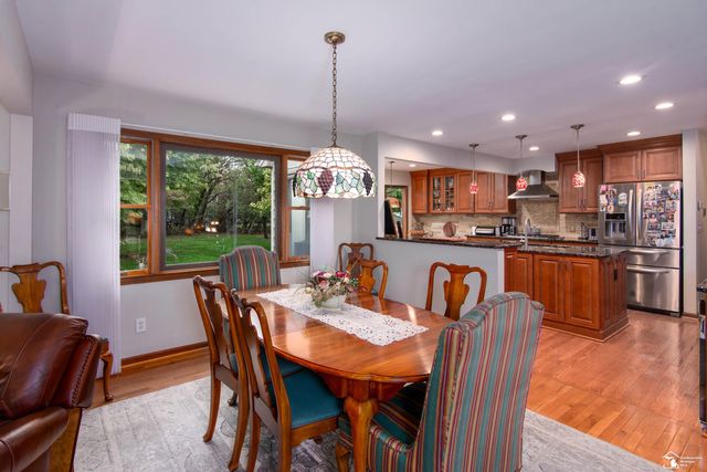 17624 Parke Lane Lane, Grosse Ile, MI 48138