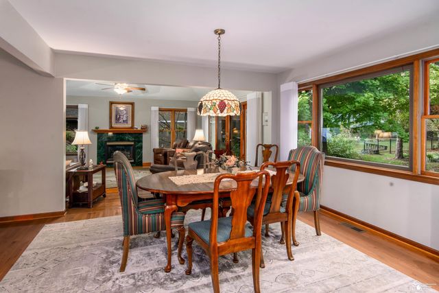 17624 Parke Lane Lane, Grosse Ile, MI 48138