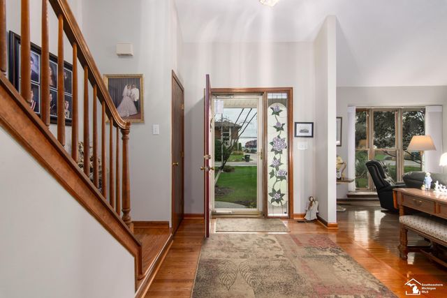 17624 Parke Lane Lane, Grosse Ile, MI 48138